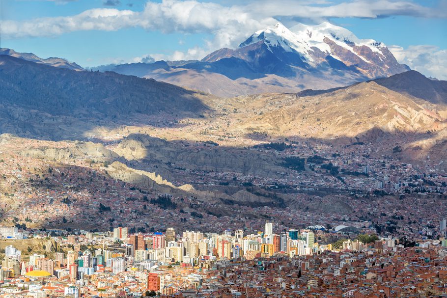 Vue sur La Paz et le mont Illimani