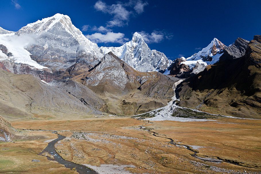 Paysage de montagne de la Cordillera Huayhuash