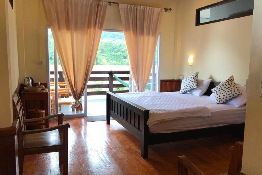 Chambre2 Pdv Riverview Guesthouse Muang Ngoi