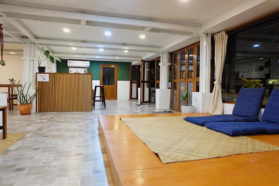 Communs Barn Laos Hostel Vientiane