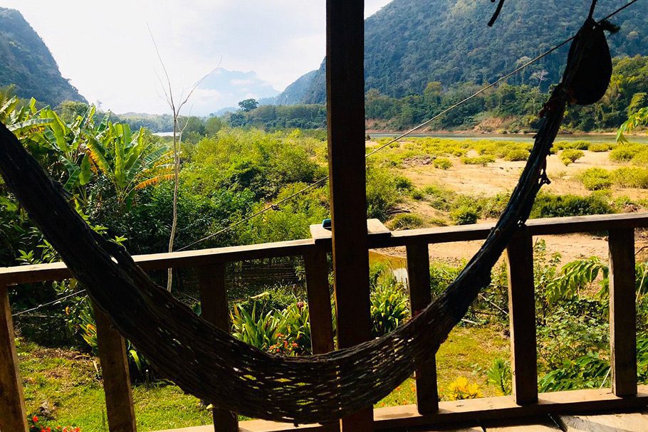 Hamac Vue Sur La Riviere Veranda Guesthouse Muang Ngoi