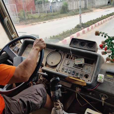 Vieux Bus Laos