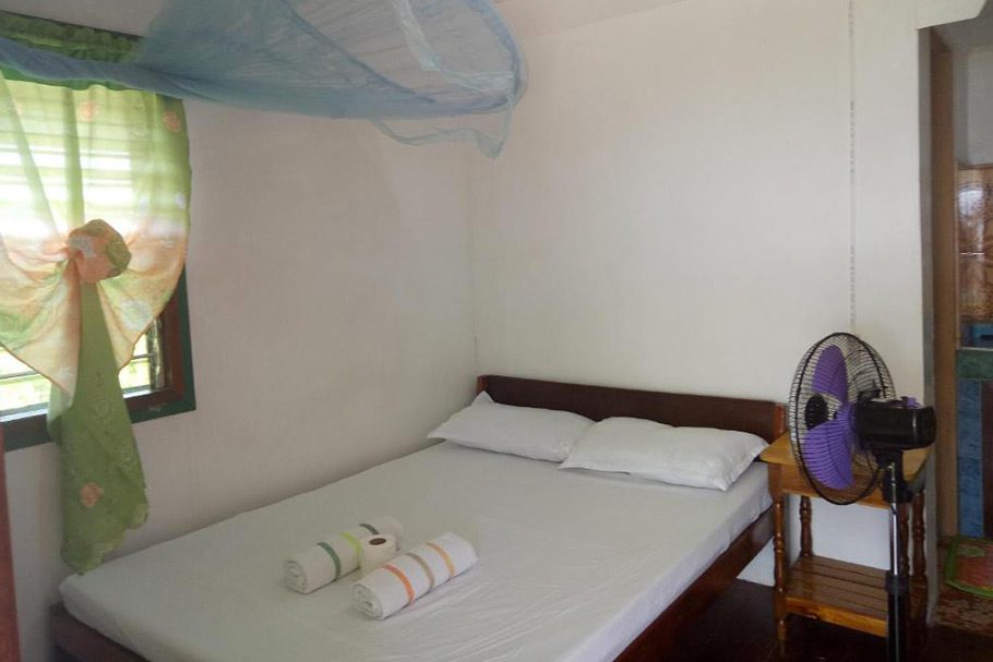 Chambre Jeno Tourist Inn Port Barton