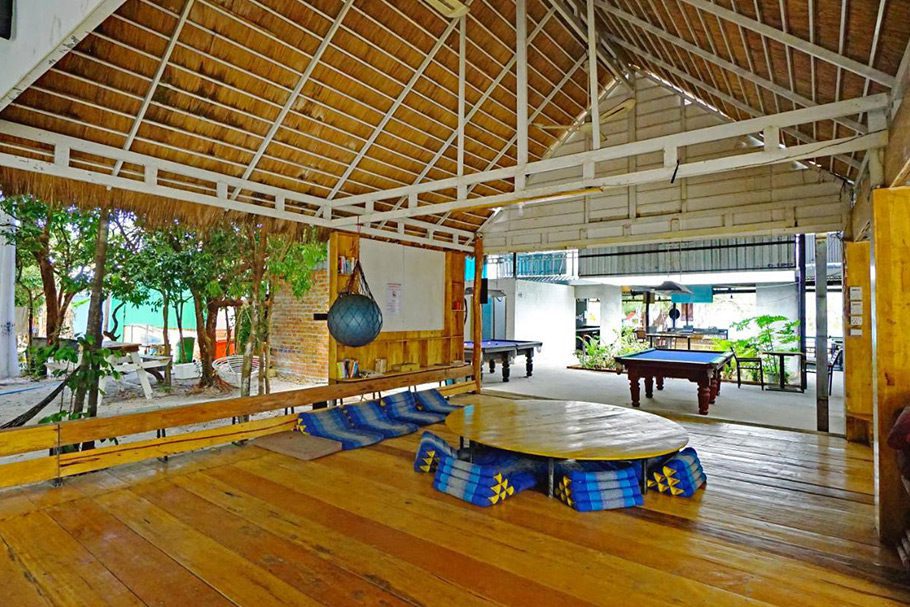 Communs Onederz Koh Rong Sanloem