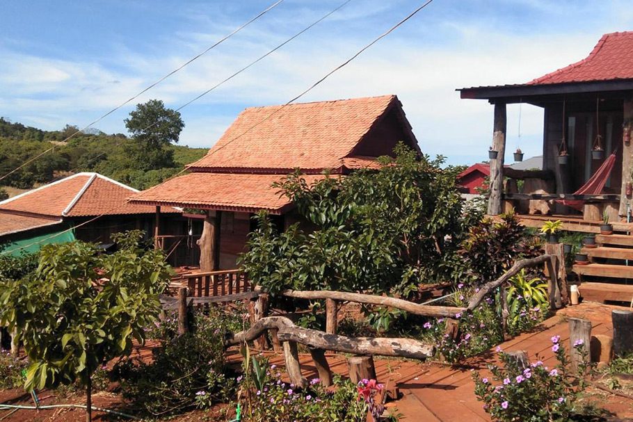 Exterieur2 Ratanak Tep Rithea Homestay Banlung