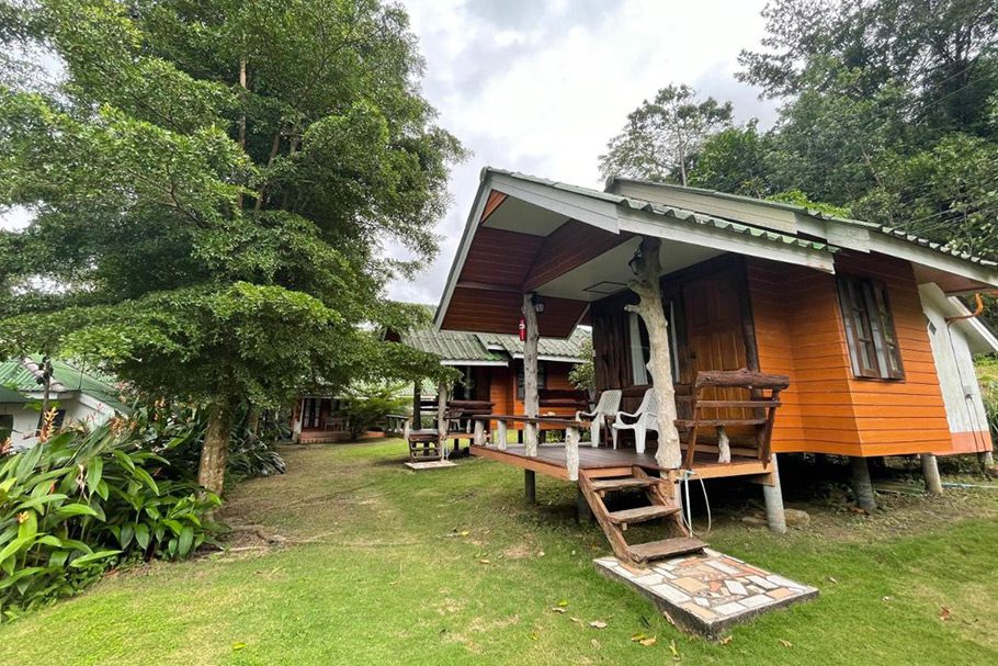 Bungalow Mangrove Bungalow Restaurant Koh Kood