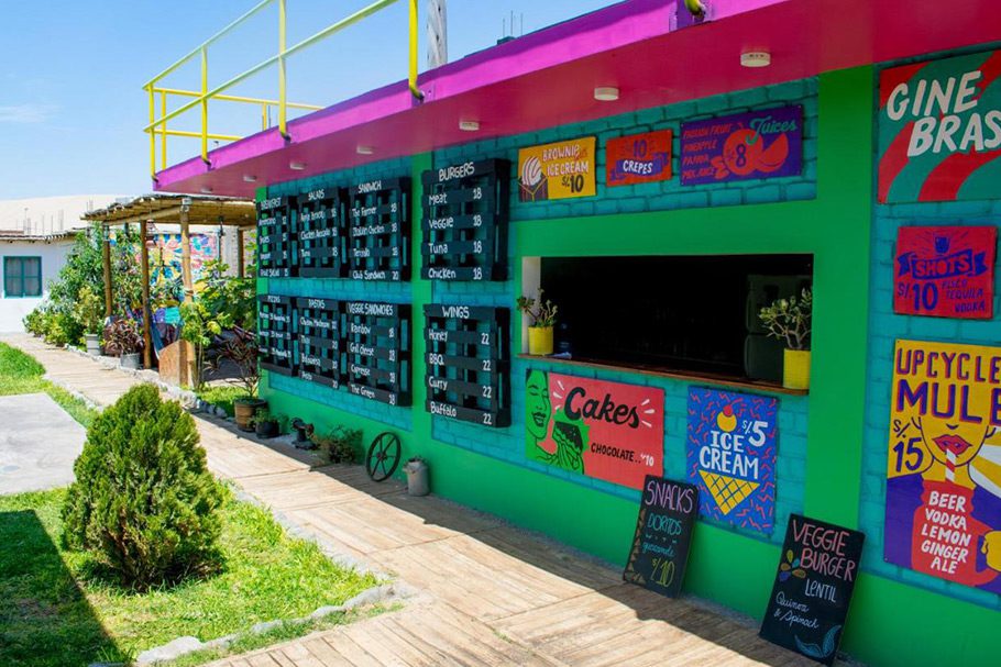 Bar The Upcycled Hostel Huacachina