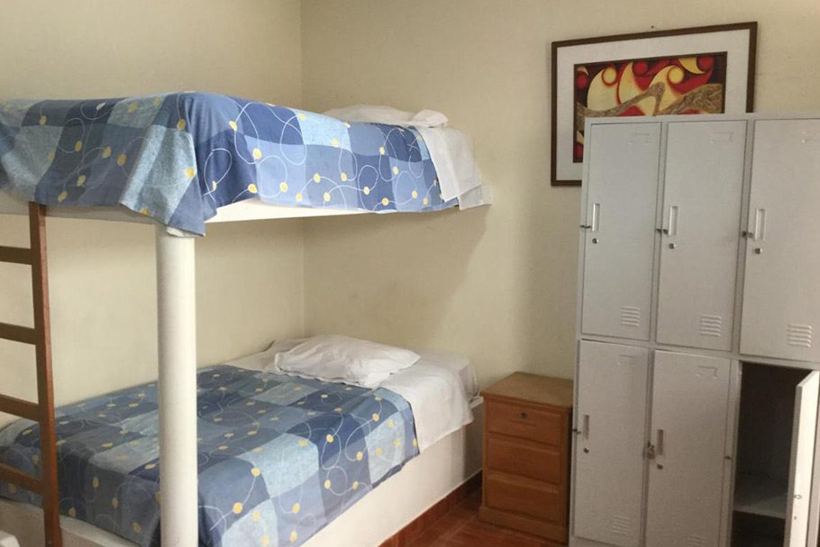 Dortoir 6 personnes Backpackers House Paracas