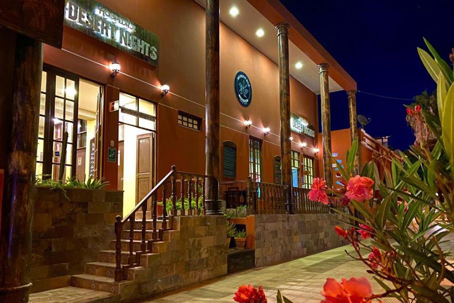 Exterieur Desert Nights Hostel Huacachina